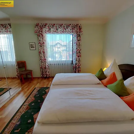 Central Apartment *